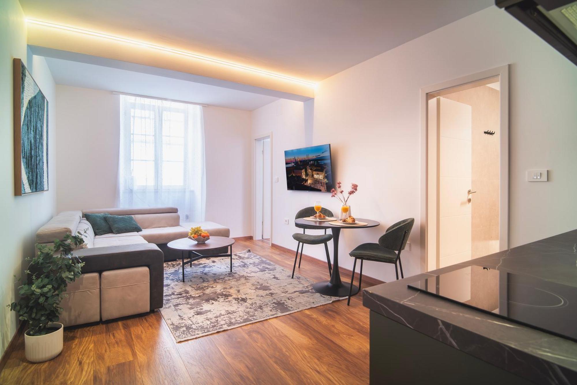 PUY D&A Amphitheatre Premium Apartments With Free Parking מראה חיצוני תמונה